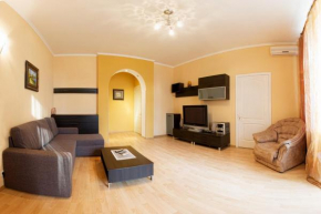 Kyiv apartment in the city center on Turgenevskaya street